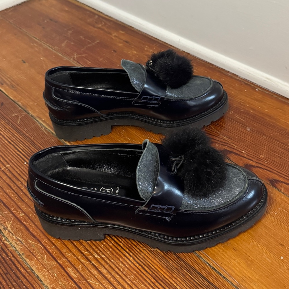 PHIL GATIÉR by REPO Patent Leather Lug Sole Loafers Pom Poms Blue Black 36 5.5 - Picture 3 of 10